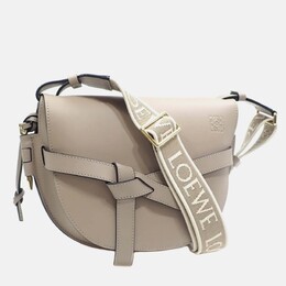 Loewe: Бежевая сумка  Gate