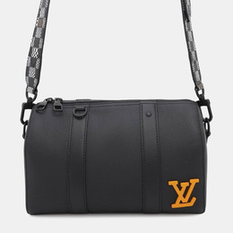 Louis Vuitton: Чёрная спортивная сумка  Keepall