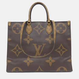 Louis Vuitton: Сумка-шоппер с принтом 