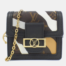 Louis Vuitton: Коричневая сумка 