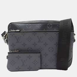 Louis Vuitton: Чёрная сумка 