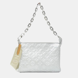 Louis Vuitton: Серебристая сумка 