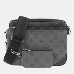 Louis Vuitton: Чёрная сумка 