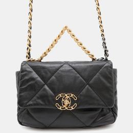 Chanel: Чёрная сумка 