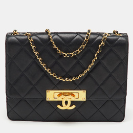 Chanel: Чёрная сумка 