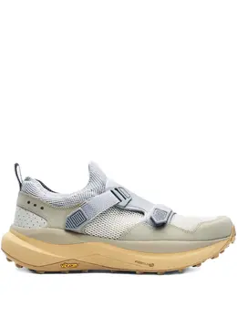 Saucony: Кроссовки  Grid