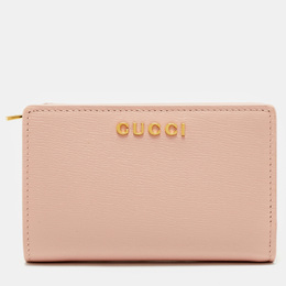Gucci: Обложка 