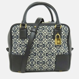 Loewe: Чёрная сумка  Amazona 19