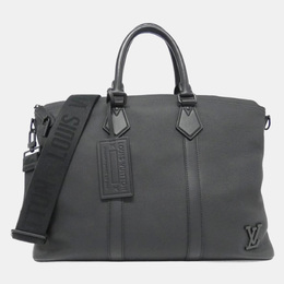 Louis Vuitton: Чёрная сумка  Lockit