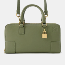 Loewe: Зелёная сумка 