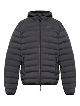 Ea7 Emporio Armani: Чёрная куртка 