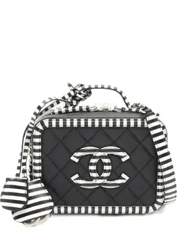 CHANEL Pre-Owned: Чёрная сумка 