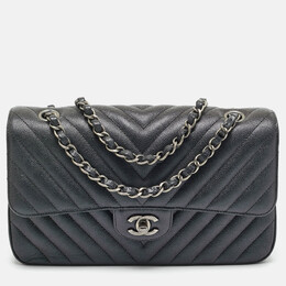 Chanel: Чёрная сумка 