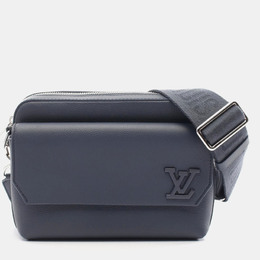 Louis Vuitton: Синяя сумка 