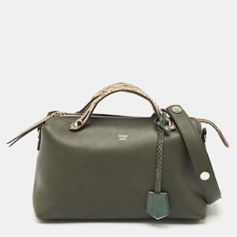 Fendi: Тёмная сумка  By The Way