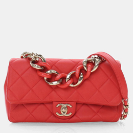 Chanel: Красная сумка 