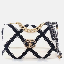 Chanel: Белая сумка 