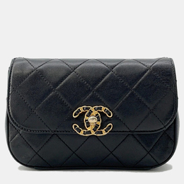 Chanel: Чёрная сумка 