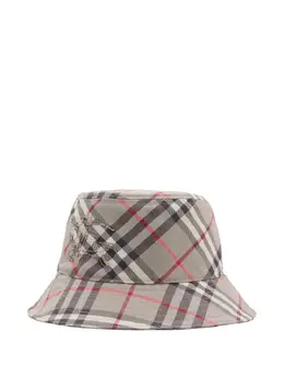 Burberry: Панама 