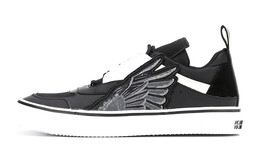 Marcelo Burlon: Чёрные кроссовки 