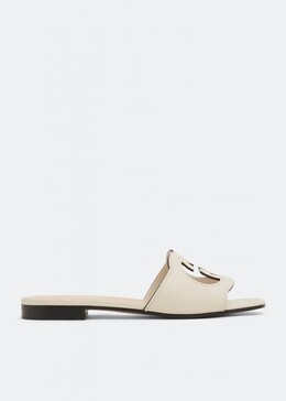 Gucci: Белые сандалии  Interlocking G