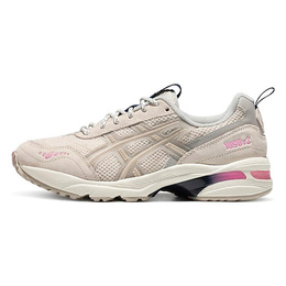 ASICS: Кроссовки 