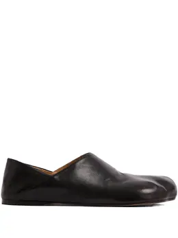 JW Anderson: Чёрные лоферы 