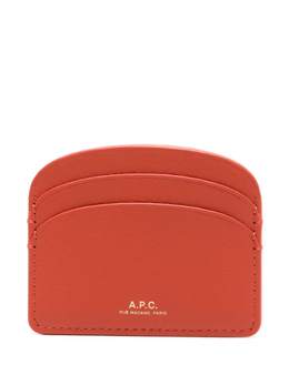 A.P.C.: Обложка с надписями 