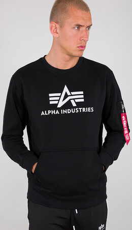 Alpha Industries: Чёрная толстовка 