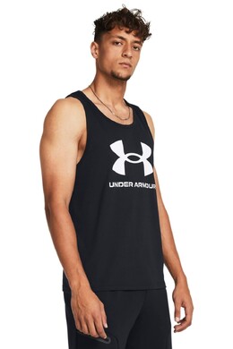 Under Armour: Спортивная футболка 