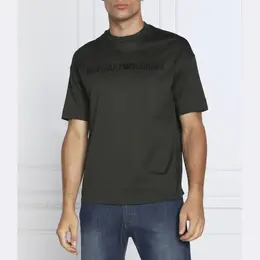 Emporio Armani: Зелёная футболка 