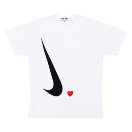 Comme Des Garçons Play: Футболка  Play с коротким рукавом