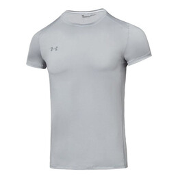 Under Armour: Футболка с коротким рукавом 