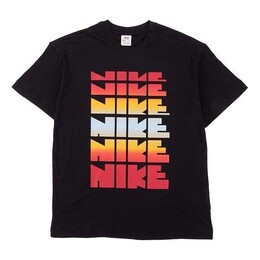 Nike: Радужная футболка 