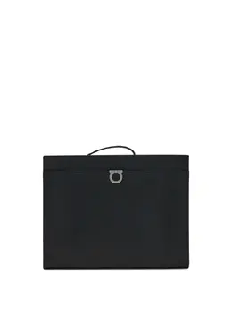 Ferragamo: Чёрный клатч  Gancini