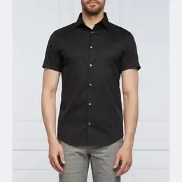 Emporio Armani: Чёрная рубашка 
