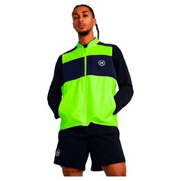 Under Armour: Зелёный жилет 
