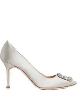 Manolo Blahnik: Туфли  Hangisi