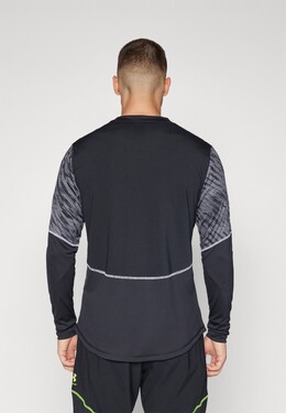 Under Armour: Рубашка с длинным рукавом 