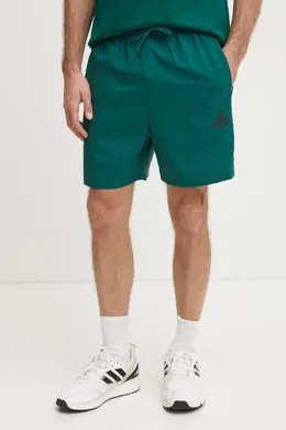 Adidas: Зелёные шорты 