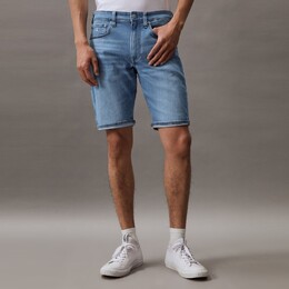 Calvin Klein: Джинсовые шорты 
