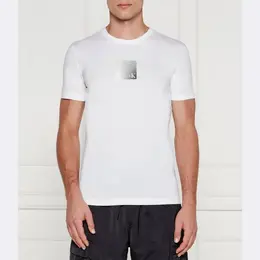 Calvin Klein: Белая футболка 