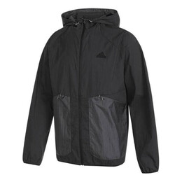 Adidas: Летняя куртка 