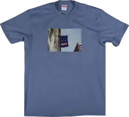Supreme: Синяя футболка  Banner