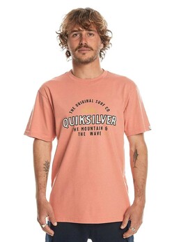 Quiksilver: Розовая футболка 