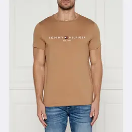 Tommy Hilfiger: Обтягивающая футболка 