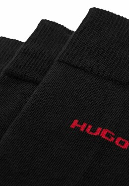 Hugo: Чёрные носки 