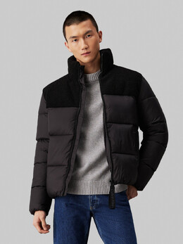Calvin Klein Jeans: Чёрная куртка 
