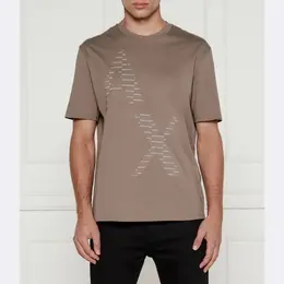 Armani Exchange: Коричневая футболка 