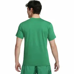 NIKE: Зелёная футболка  Club